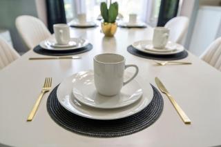 Modern Comfort Loves Park Stylish 3BR Getaway - Belvidere - 3