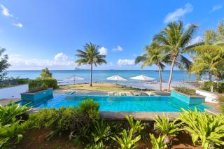 Coin de Mire Seafront Retreat right on the beach - 0