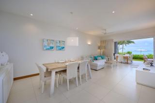 Coin de Mire Seafront Retreat right on the beach - 6