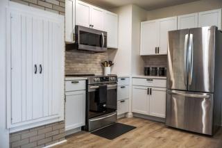 Cozy 3BR Escape • Peaceful Vibes • Central Spot - 1