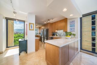 Mahana 701 · MA 701 OceanFront 2BD w Pool AC - 9