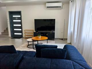 Spacious 3BR Home with Own Private Cozy Pool - 7