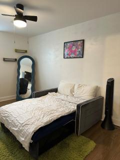 Entire Town Home in Hyattsville MD - 4