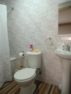 Hospedaje Angaroa a 15 min del centro - 2