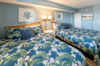 Newly Updated, Beachside Spectacular at Bay Watch! - 7