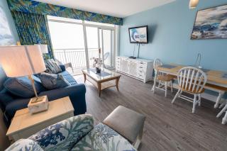 Newly Updated, Beachside Spectacular at Bay Watch! - 0