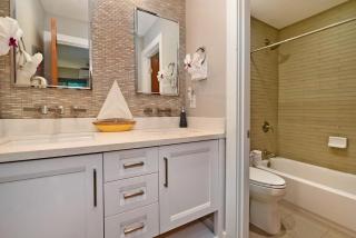 Hale Nui · HALE NUI Luxury Retreat 5BD w Private Pool Hot Tub - 6