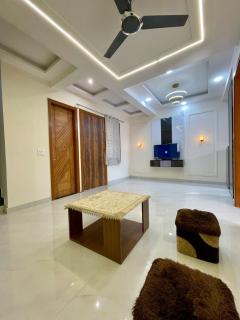 1BHK Family Private Villa, Near Rajpur Road Dehradun - Dehradun - 0