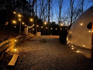 Romantic Dome Retreat for Couples - 6