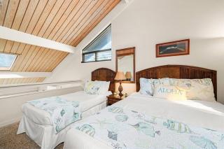 Kahana Village 3 · KHV 3 Remodeled 2BD Condo with Oceanfront Lan - 7