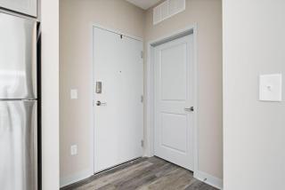 Spacious Whitestown Getaway - 4