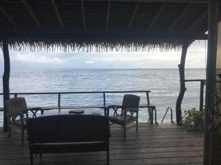 Vairao bungalow sur pilotis bord de lagon - 2