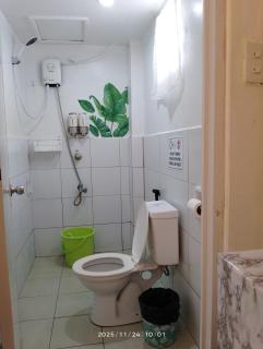 Lola Flor's Guest House - 5