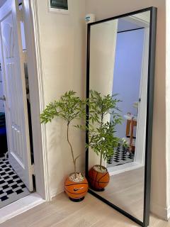 DH hosus Itaewon Bukchon Gwanghwamun Gyeongbokgung Myeongdong Namdaemun Market Haebangchon Namsan Town - 5