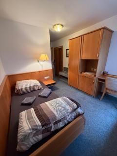 Gästehaus & Monteurzimmer Reichenbach an der Fils - 1