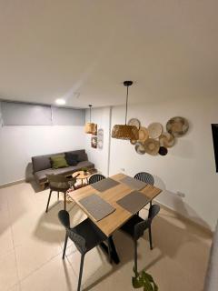 Rodadero Apartamento Familiar- 2 Hab y Balcon a 1 Cuadra De La Playa - 8