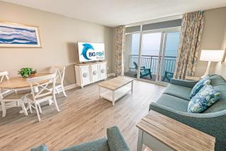 King Bed I Direct Ocean Front View! - 9