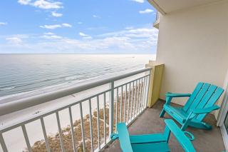 King Bed I Direct Ocean Front View! - 2