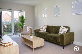 Vacant Nests The Wynd Spacious Home Parking - 3