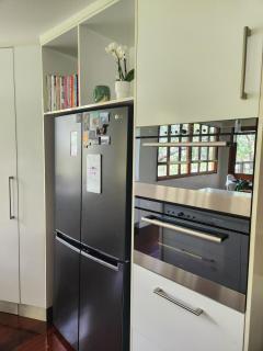 Peaceful Balmoral Family Retreat 4 Bedroom - 7