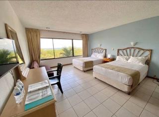 Beachfront Suite in Cancun - 9