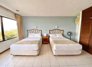 Beachfront Suite in Cancun - 7