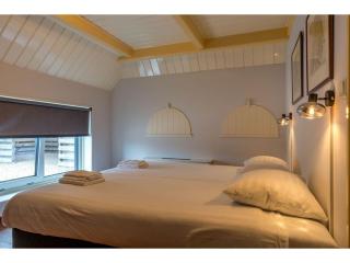 Lovely Holiday Home in Texel near Sea - 5