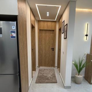 New-Modern Zamalek Stay - Partial Nile View - 2