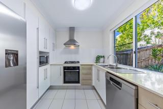 Tropical Resort Apartment - 9