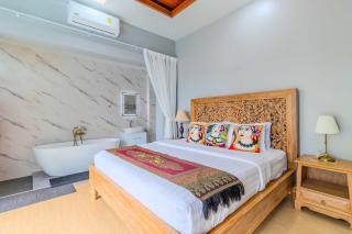 V256 Huge Modern 10BR ZipLine 3 Pools Fully Loaded - 7