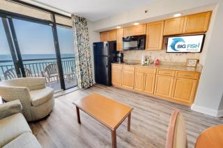 New Beachfront, Condo Simply Amazing Pools & Views - 8