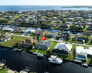 House With A Boat - Boat, Heated Pool, Sup Boards - 1