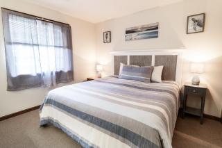 Shipwatch Pointe II N104 - 1