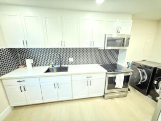 2 bed 1 bath special woodlake duplex A - 7