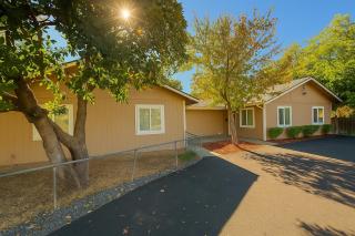 2 bed 1 bath special woodlake duplex A - 1