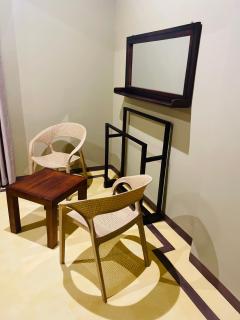 Edwards airport guest - 6