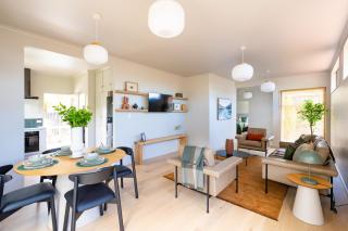 Nelson Bridge House - 1