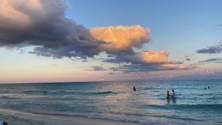 Beach and Ocean Front Apartments Cancun - 7