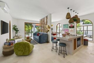 Little Castle 4BR Mediterranean Retreat in Canggu - 9