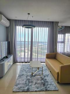 Penthouse S202 Homestay BBQ Vinhomes Grand Park - 0