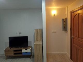 Cozy 1BR 50sqm King with Single 3 Pax Near BTS - 2