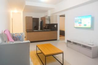 Elegant Downtown Stay - 2