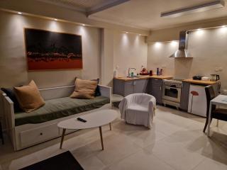 Cozy studio in the heart of Ioannina city - 0