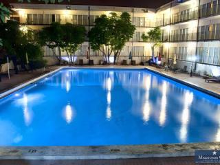 Magnuson Grand Conference Hotel - 1