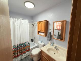 Free Chick-Fil-A & Starbucks! Cliffside Hideaway! - 2