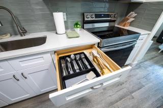 Sunny Shores Retreat 2 - 3