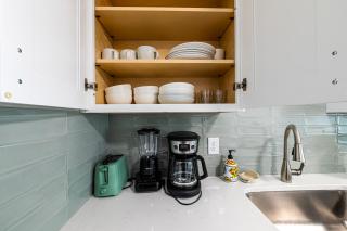 Sunny Shores Retreat 2 - 4