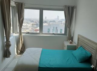 استوديو مفروش راقي في قلب أبوظبي منطقة النجدة داخل برج مرتفع بإطلالة مفتوحة مذهلة يتميز الاستوديو بتصميم مريح أثاث حديث مطبخ مجهز وحمام أنيق مع مصعد حديث وخدمات قريبة جداً الموقع مركزي ويوفرسهولة وصول لكل المرافق خيار مثالي للباحثين عن إ - 0