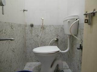 Hotel O COOL Comfort - 1