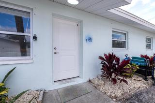 Sunny Shores Retreat 5 - 1